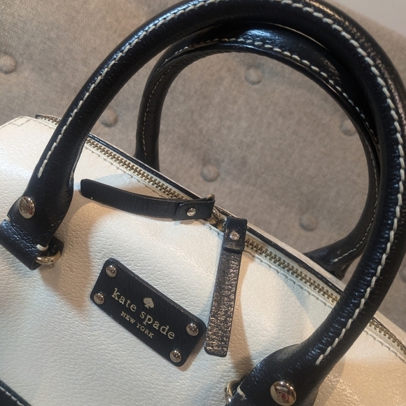 Kate Spade Wellesley Satchel Handbag Boiling bag bicolor black/cream - Picture 4 of 11